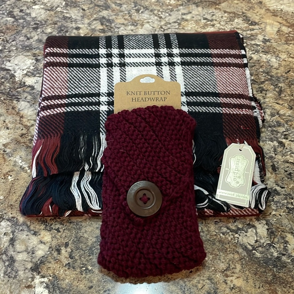 NWT Mud Pie Plaid Blanket Scarf With Matching Head Wrap